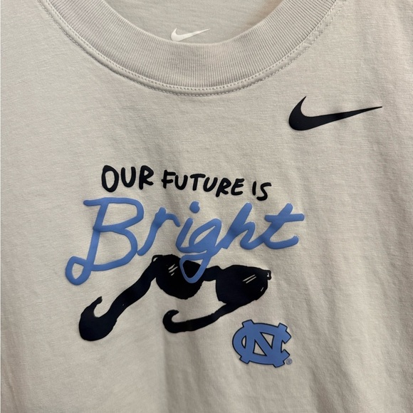Nike North Carolina UNC Women's Our Future is Bright T-Shirt Size Small - Picture 2 of 8